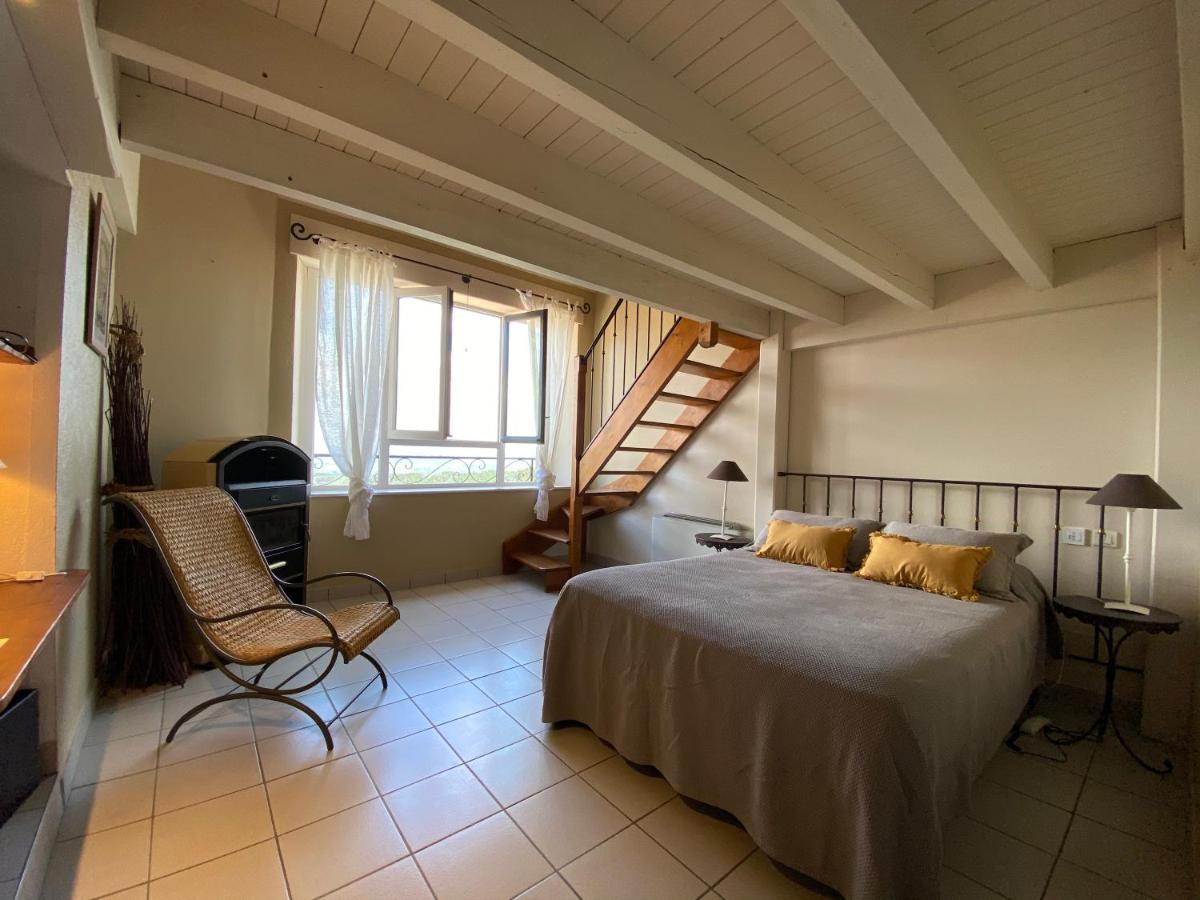 Auberge De La Tour De Brison Sanilhac  Dış mekan fotoğraf