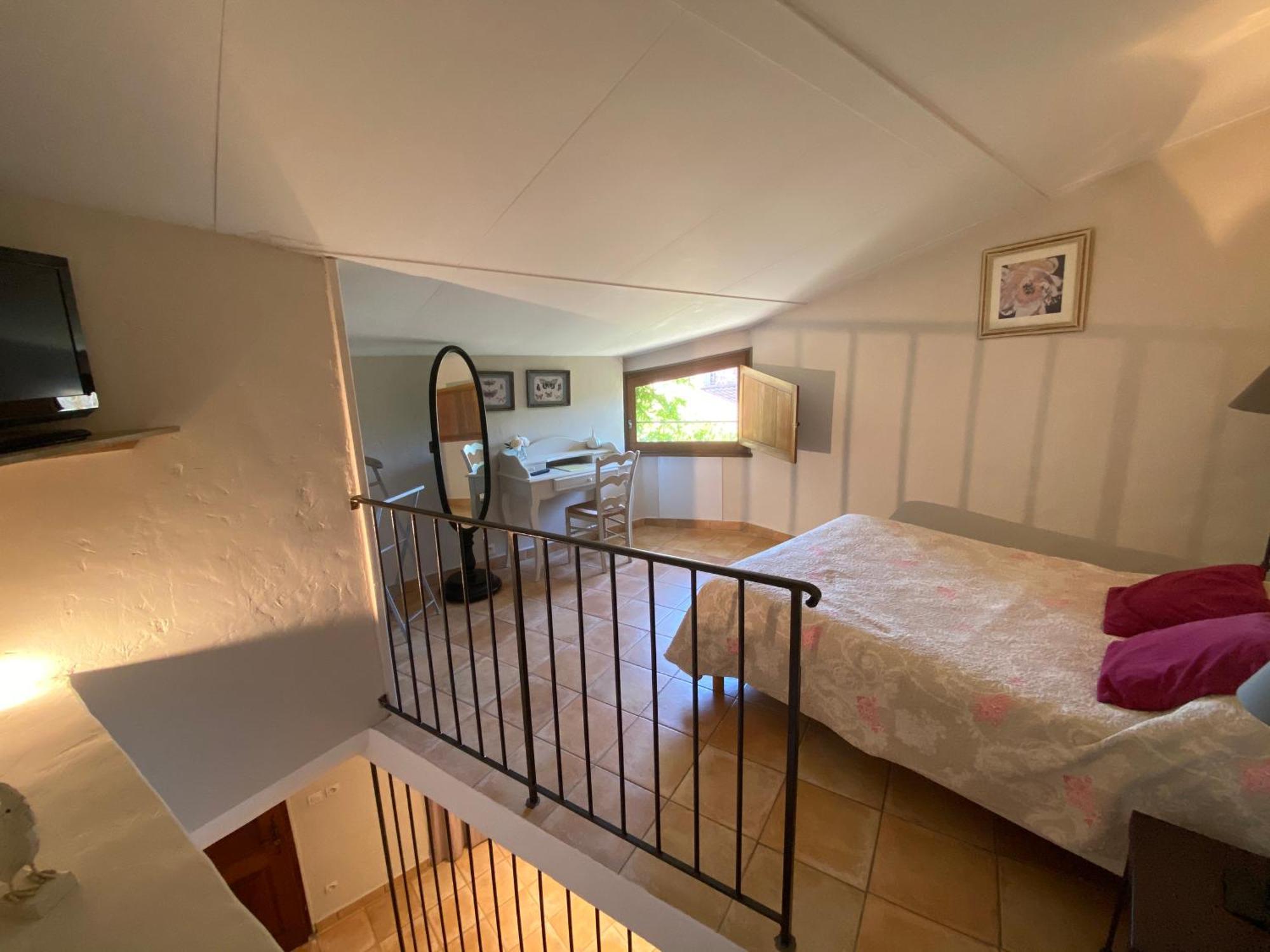 Auberge De La Tour De Brison Sanilhac  Oda fotoğraf